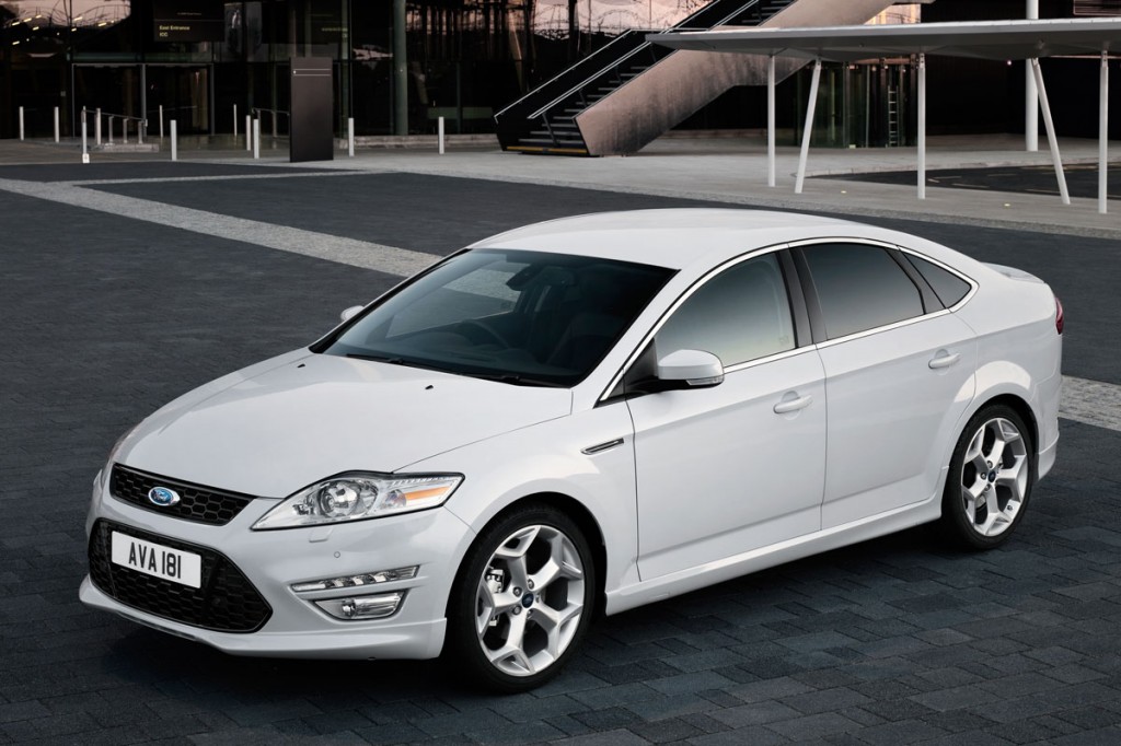 0884421-Ford-Mondeo-1.6-TDCi-ECOnetic-Lease-Titanium-2013