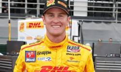 15_Ryan_Hunter_Reay__indycar.com__237824070