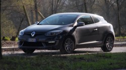 La Megane Coupé GT Line in occasione della prova stampa della nostra redazione