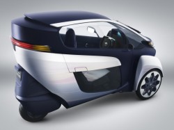 TOYOTA_iROAD_10_GMS_2013-537x402[1]