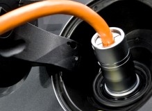 auto_elettriche_ricarica_stazioni_ricarica_auto_elettriche_plug_in_stazioni_ricarica_2